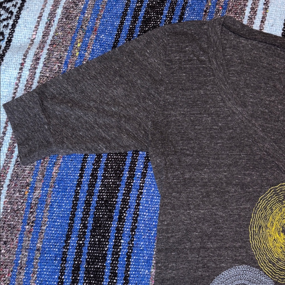 Dave Matthews Band Concert Tee Shirt - Picture 6 of 9